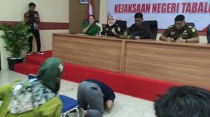 Keadilan Restoratif Diberikan, Tersangka Korban Lakalantas Meninggal di Tabalong Sujud Syukur