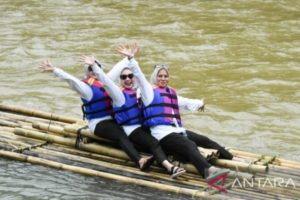 Gatriwara Kalimantan Selatan "sibak’ objek wisata Loksado Meratus – ANTARA Kalsel