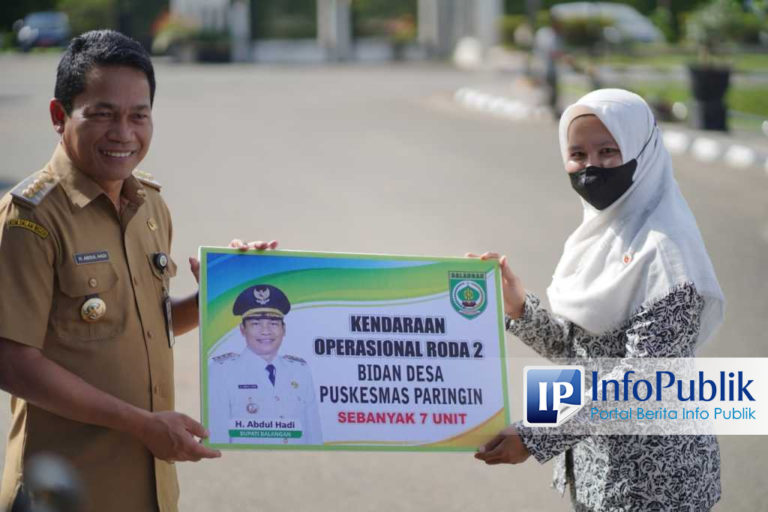 Bupati Balangan Serahkan Kendaraan Operasional Bidan – InfoPublik