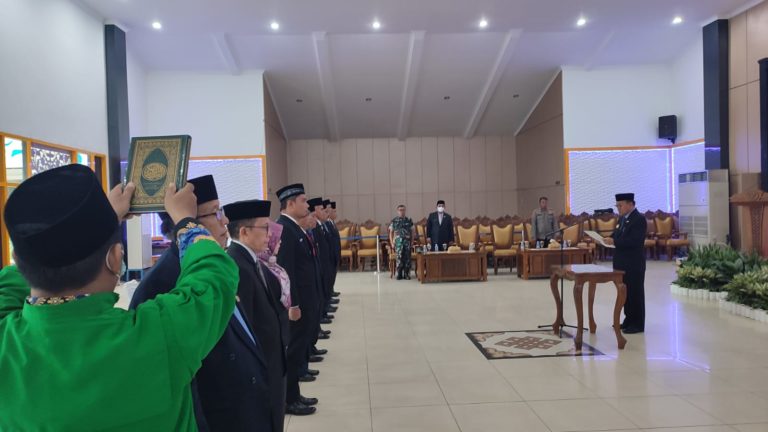 Pergeseran Jabatan di Pemkab Tabalong, Ini Pesan Bupati Anang – koranbanjar.NET