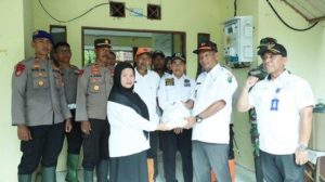 Plt Bupati Hulu Sungai Utara R Suria Fadliansyah Kunjungi Desa Terdampak Banjir