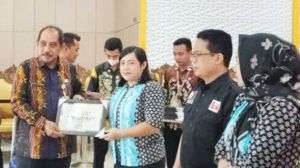 Penghargaan Pajak Daerah 2022, Pemkab Tabalong Berikan Penghargaan kepada Wajib Pajak dan Mitra