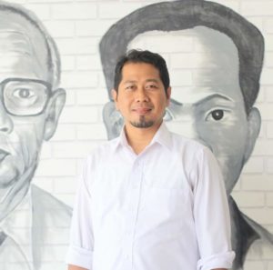 Politik Cairan Dingin – KORAN METRO 7