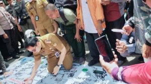 Aksi Selamatkan Meratus Turut Suarakan Dampak Penebangan Hutan di Hanntak, HST, Kalimantan Selatan