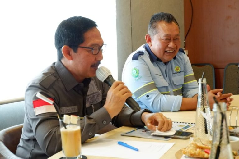 Komisi III DPRD Kalsel Pantau CSR dan Reklamasi Tambang PT EBL – koranbanjar.NET