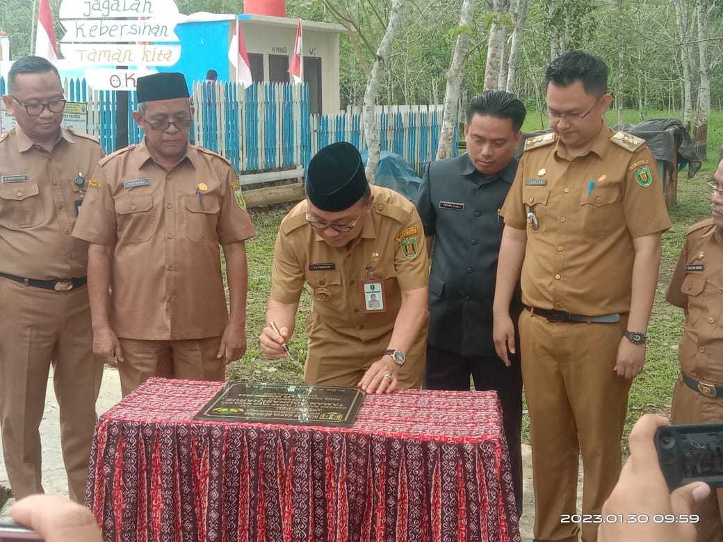 Bupati Tabalong Resmikan Taman Edukasi Desa Wajib