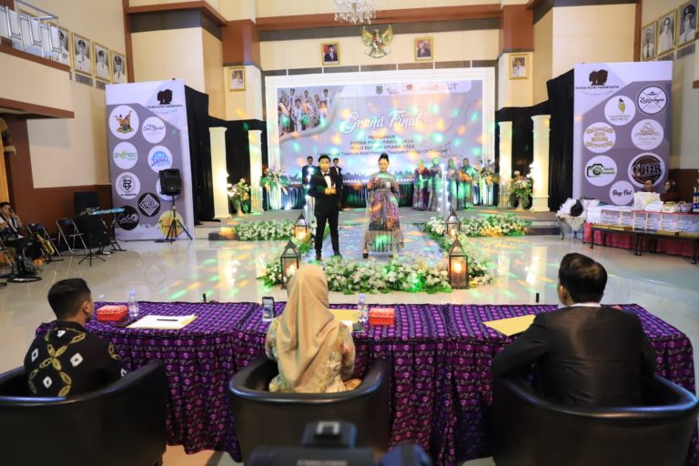 Malam Grand Final Pemilihan Putra dan Putri Pariwisata HSU 2023