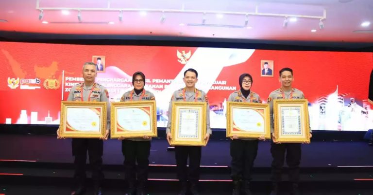 Polres Bukittinggi Raih Predikat Pelayanan Prima dari… – Humas Polres Bukittinggi