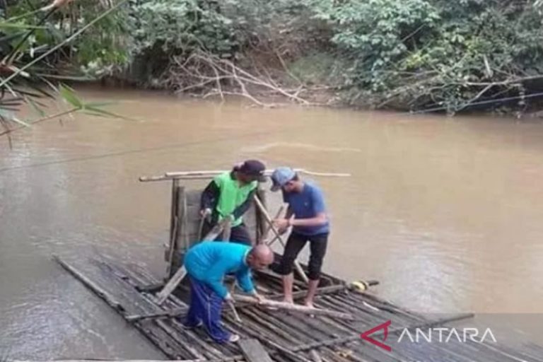 Banjarbaru dan Tabalong merupakan daerah yang tidak ada BAB sembarangan