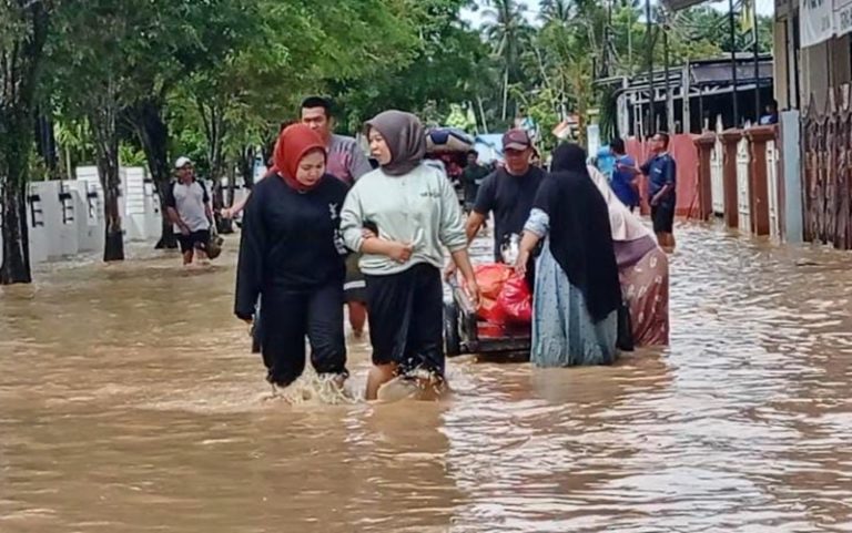 Kali Loksado dan Amandit Meluap, 5 Kecamatan di Kabupaten HSS Tergenang