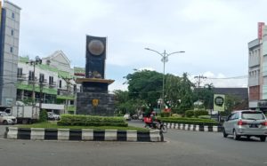 Monumen ‘Idol’ Adipura Banjarmasin, Sampah Jadi Masalah Utama Kota Seribu Sungai