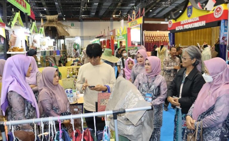 Dekranasda Tapin Promosikan Produk Daerah di Inacraft 2023 Jakarta