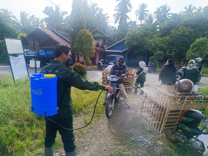 Cegah Flu Burung Masuk HSS – Radar Banjarmasin