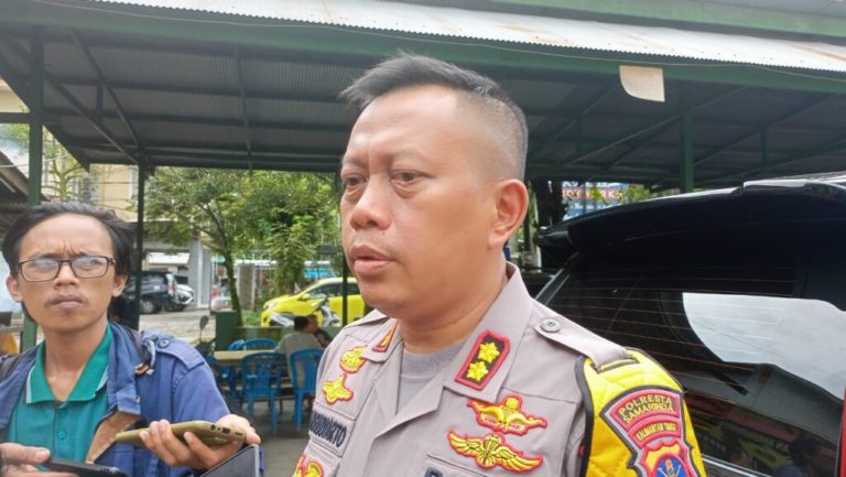 virus!  Pelajar Samarinda Pakai Golok Ancam Guru – BeritaKaltim.Co